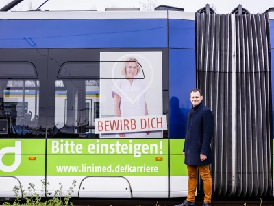 Strassenbahnuebergabe 2