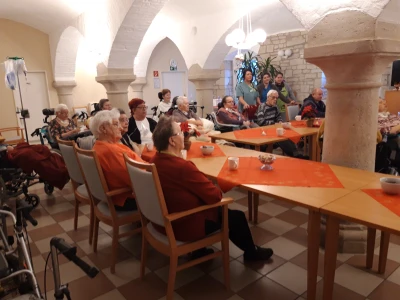 Weihnachtsfeier freyburg patienten 2